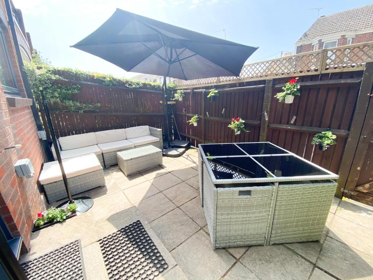 Harbourside House - Great Location - Parking - 2 En-Suites - Sleeps 5 Plus 1 Poole Exterior foto